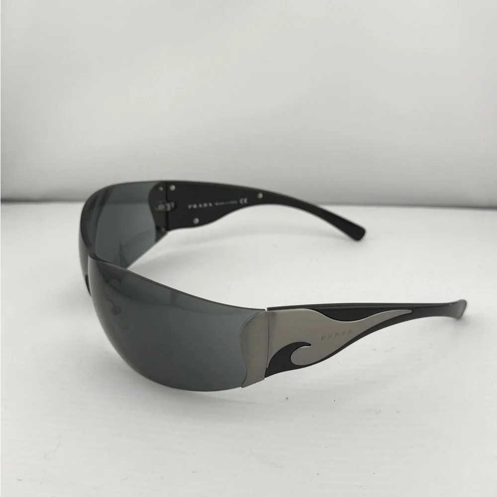 Prada Black Spr51g Shield Sunglasses with Silver Swirl Detail - Picture 10 of 13